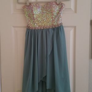 💗Strapless high-low semi-formal dress💗